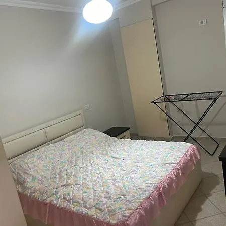 Ne Golem * Durrës